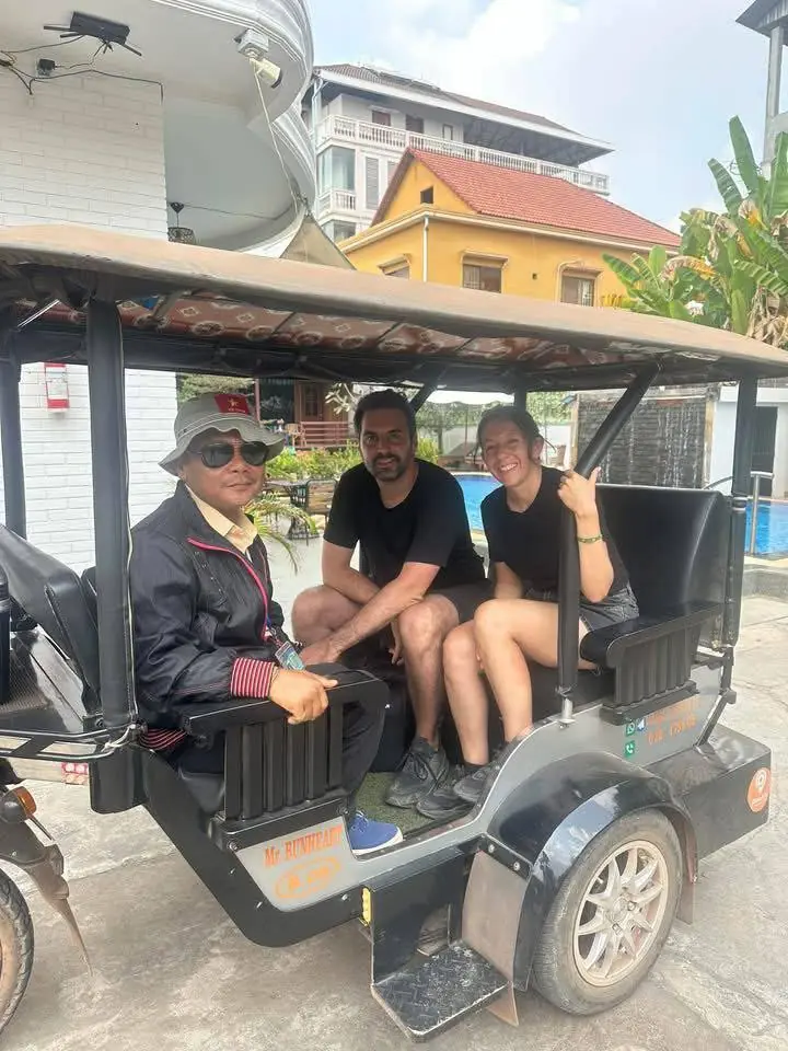 TukTuk with angkor makara travel